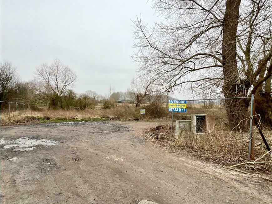 Terrain à vendre