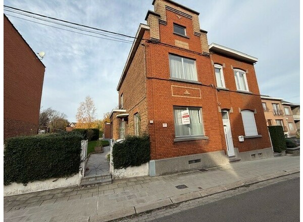 Maison à vendre à 7100 La Louvière - Etude du Notaire Marc Faucon