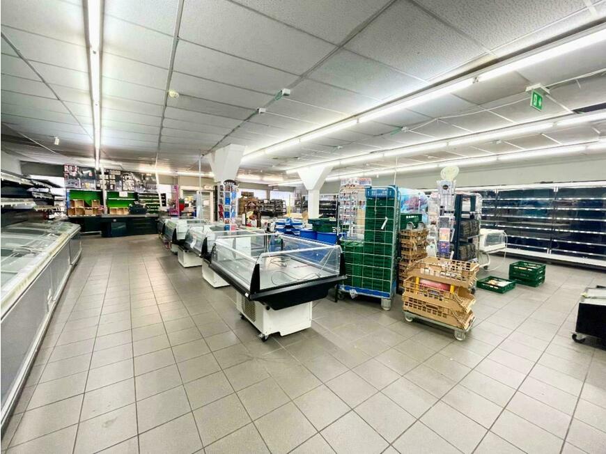 Commerce à vendre