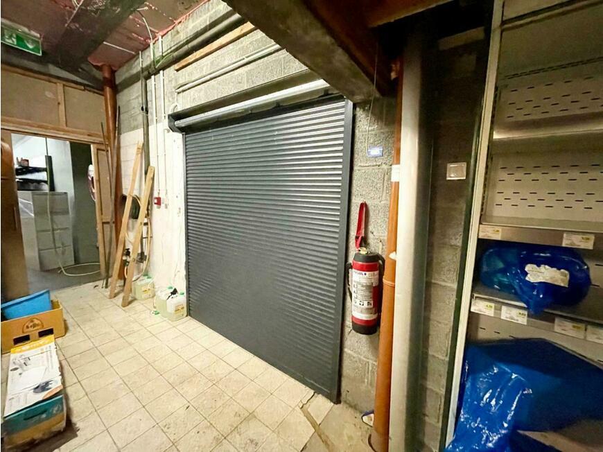 Commerce à vendre