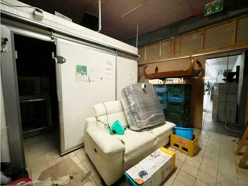 Commerce à vendre