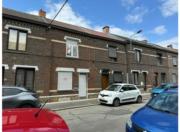 Maison à vendre à 7100 La Louvière - Etude du Notaire Marc Faucon