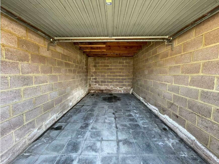 Garage à louer