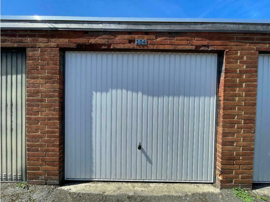 Garage à louer