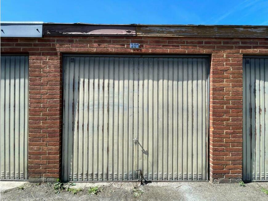 Garage à louer